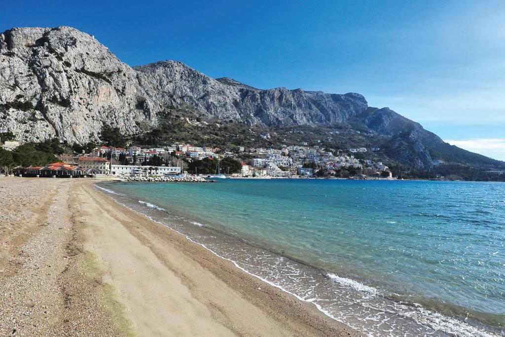 Cherry Omiš Esterno foto